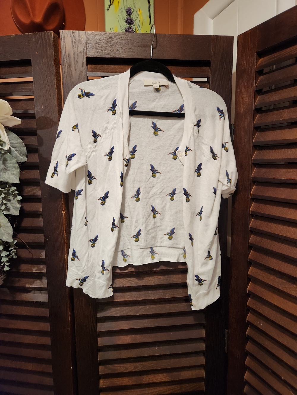 LOFT White Short-Sleeve Cardigan with Blue & Yellow Bird Motif